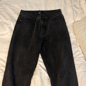 Black Mom Jeans